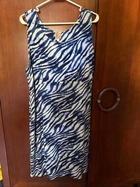 JM Collection Navy and White Zebra-Striped Sleeveless Dress